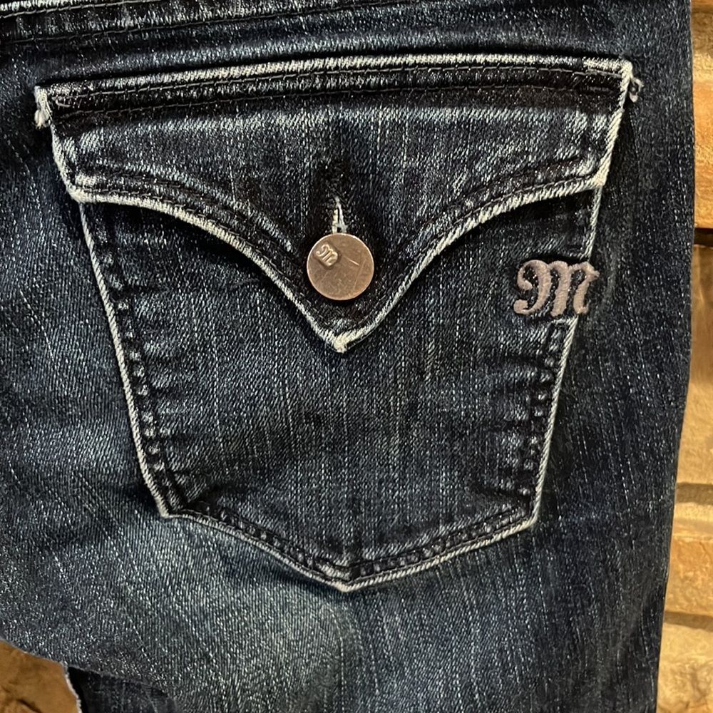 Miss Me Megan Low Rise Dark Wash Burmuda Jean Shorts - Picture 6 of 8